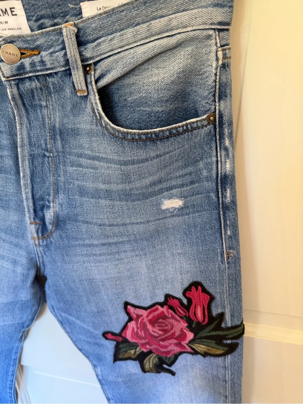 FRAME Le Original Floral Patch Jeans Size 27 Embroidered Roses - Picture 2 of 4